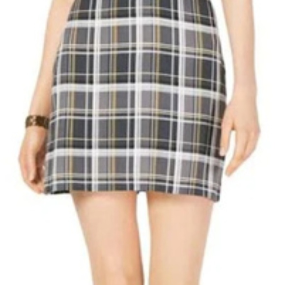 3/$45 Project 28 NYC Black Plaid Sleeveless Dress - Picture 2 of 2